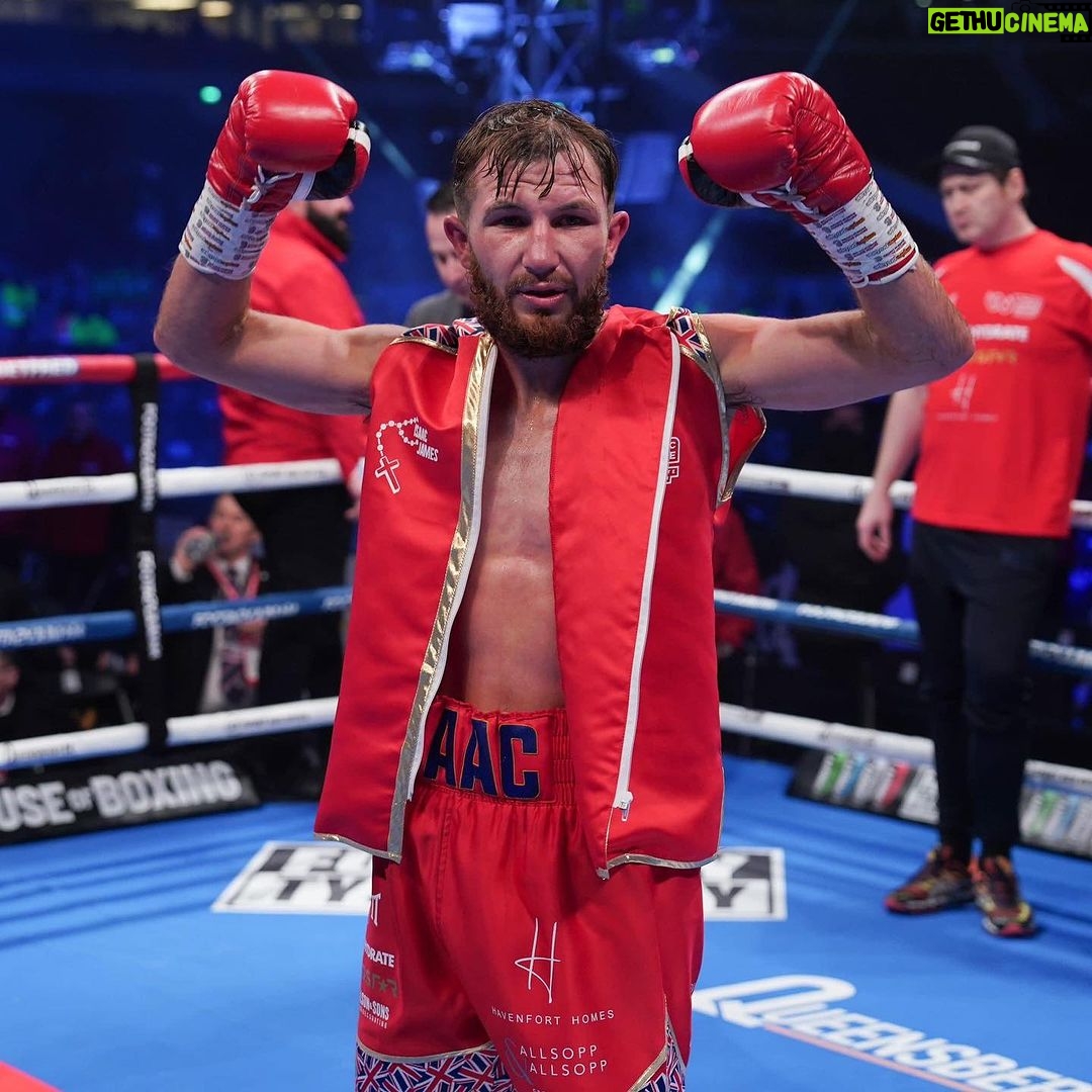 Isaac Lowe - 477 Likes - 🚨🚨 sponsor opportunity as come available for my next flight 21th July Edinburgh live on channel 5 please DM for more information. This is gone live across millions of views, your support will mean a lot to me ##teamlowe