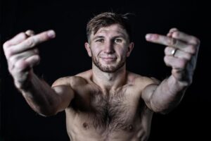 Isaac Lowe Instagram - Good morning to u all going to last week of camp  like. 👍🏻👊. 🏕️ 👍🏻👊🇬🇧🏴󠁧󠁢󠁳󠁣󠁴󠁿👌 see use all next week cart wait to get back in the ring #boxing  #backtowork 
@wassermanboxing