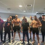 Isaac Lowe Instagram - #happyeaster #everyone great Friday morning session done ✅ 22 rounds in the bank now time to put the feet up with the family ❤️ #haveagreatweekend @jimmyjamesharrington @joeboxerparker @tysonfury @cousins.brad @tommyfury @romanfury_