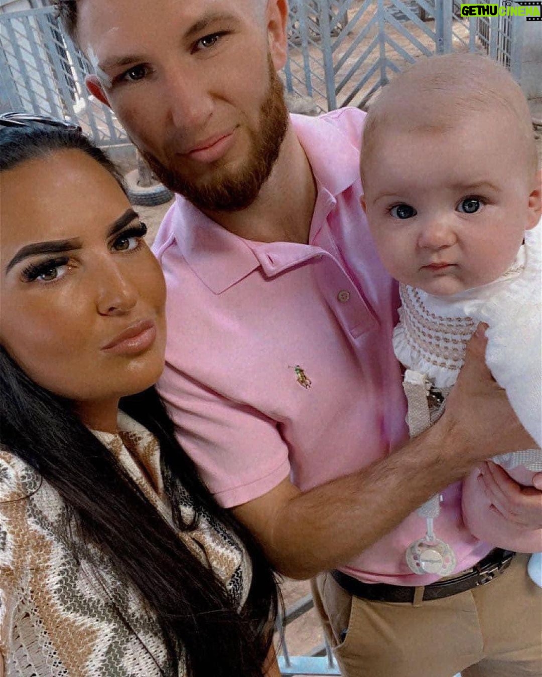 Isaac Lowe - 371 Likes - Like to wish best wife and mam in the world 🌎 u do everything for me and my boy ❤️ we love u very much hope us good day 🌎❤️
From me and isaacjames love u 🥰 millions @margaret.thompson.x