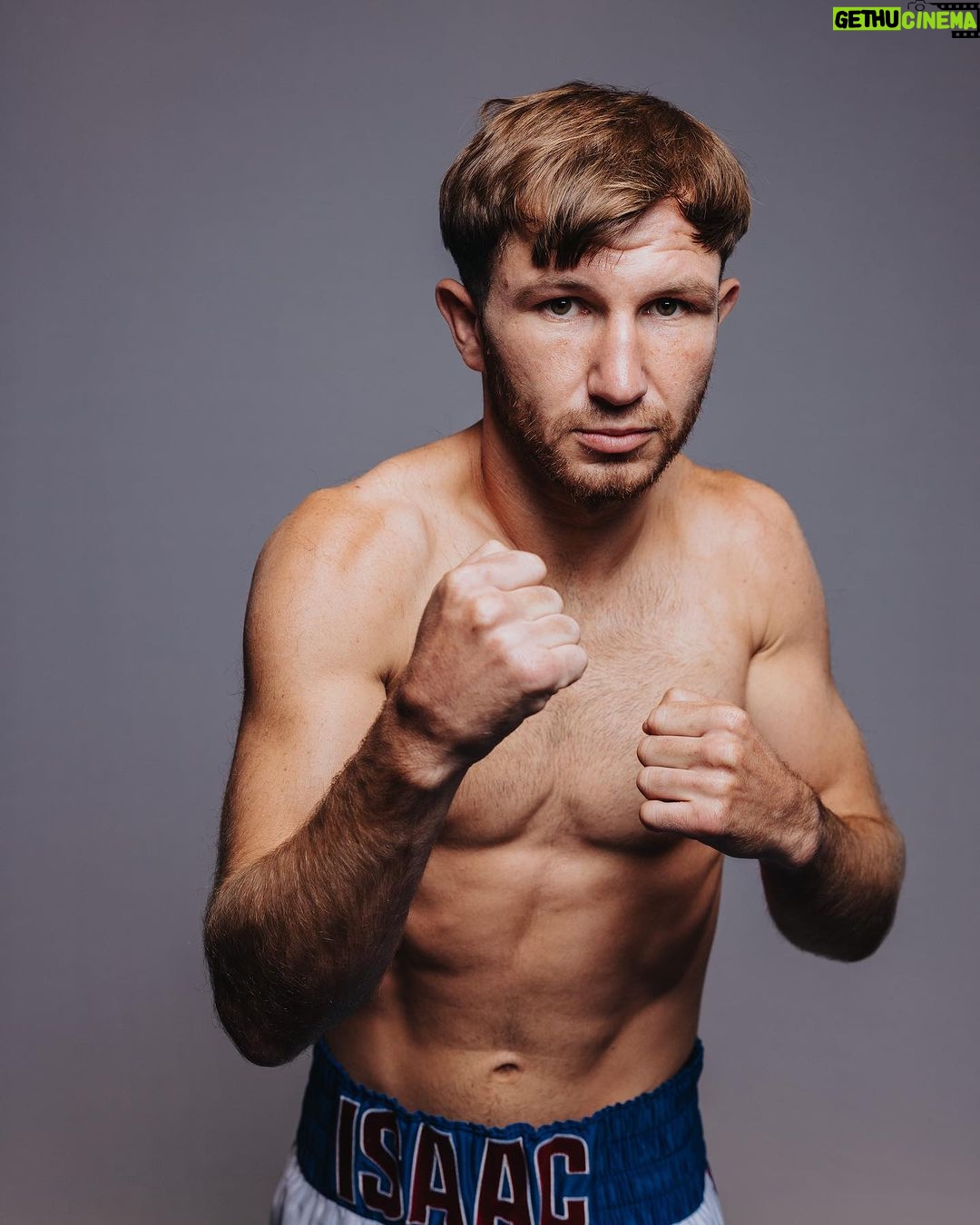 Isaac Lowe - 431 Likes - #fightday AS COME 🥊
After 7 months out we are back 👊👌
I am I live on Wasserman boxing 🥊
YouTube channel FIGHT is 7PM 🕖
#teamlowe #backtobusiness #letsgo
@wassermanboxing
@sauerlandbros.