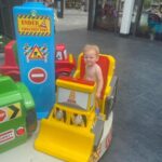 Isaac Lowe Instagram - #benidorm #family holiday break