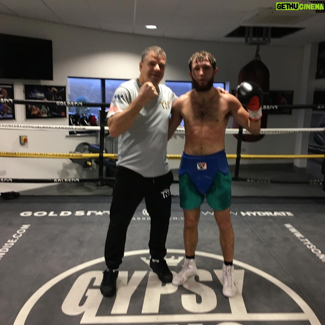 Isaac Lowe - 258 Likes - Last sparr of camp ⛺️
Bin hard 12 weeks of camp
just gutted it’s not against Lee McGregor. But it’s boxing 🥊
Massive thanks to @sauerlandbros @wassermanboxing for keeping me on the show
Time to get the job ✅
#teamlowe
@goldstar.promotions
@havenfort_homes
@mjcatterall
S. Nicholsons.son
@baydrinksgroup
Last week to get tickets from @mjcatterall @stonehands11
@acklamcarcentre