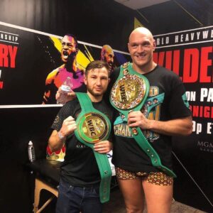 Isaac Lowe Instagram - Happy 35th birthday to the heavyweight champ of the world 🌎 @tysonfury  have good one bro in camp I have. A cake 🎂 for u and a pint 🍺 😂 💙💙