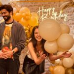 Isabelle Kaif Instagram - here’s to another trip around the sun 🥳 thanks for the love 💛 Mumbai - मुंबई