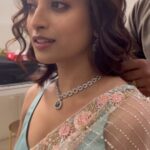 Ishaa Saha Instagram - Shaadi-season!! With @sencogoldanddiamonds 🩵 & @panghat_sarees 🩵 & @kunal_makeup_artist 🩵 & @tanideas 🩵