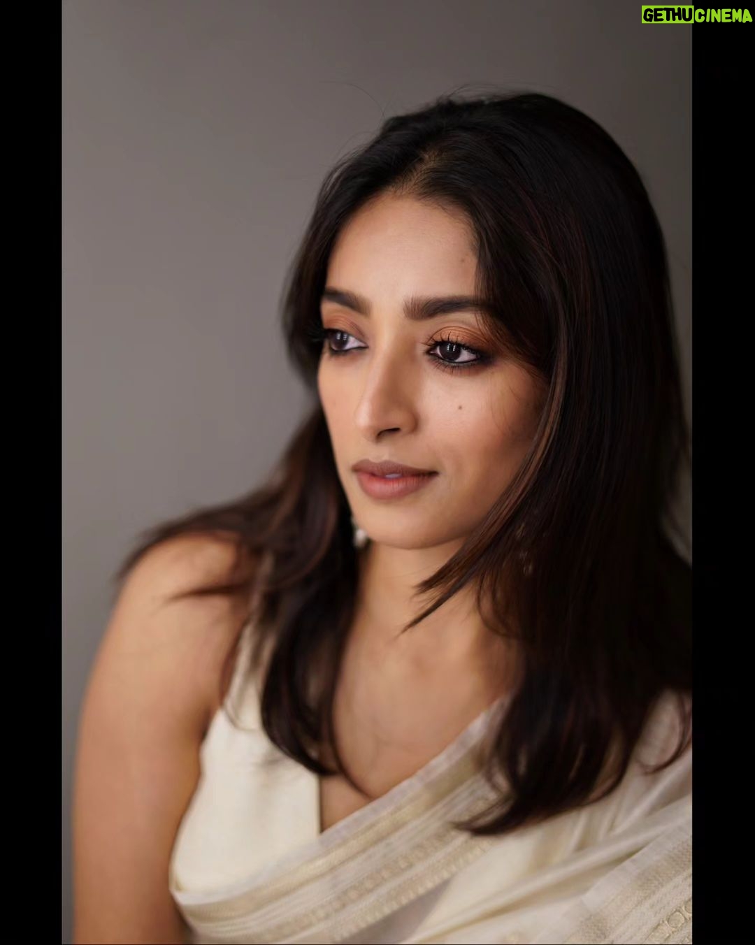 Ishaa Saha - 32.6K Likes - বিজয়ার পরে .........