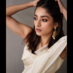 Ishaa Saha Instagram - বিজয়ার পরে .........