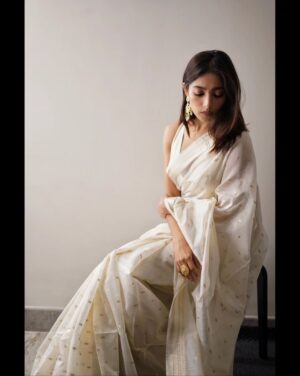 Ishaa Saha Instagram - বিজয়ার পরে .........
