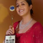 Ishita Dutta Instagram – Look what I got ❤️❤️❤️

Thanku so much for this award @lionsclub @lionrajuvm @nishantbhus
❤️❤️❤️
