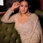 Ishita Dutta Instagram – Rise and shine 🤍

@yash_bhatwal_photography
@weddings_by_sanjay
@truetrammtrunk @puneetgidwani
@makeoverbysejalthakkar
@styledbynikinagda 
@houseofsikka