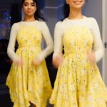 Ishveen Gulati Instagram – Lover💛 #teamvleenam #mirrortwins #twins #twin ✨