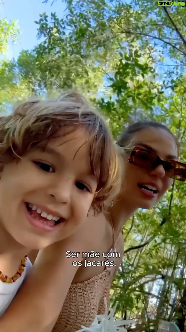 Isis Valverde Instagram - O verão e suas magias ❤️