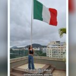 Isis Valverde Instagram - Talvez vocês não saibam, mas uma parte da minha família materna veio da Itália e tinha tempo que eu queria conhecer mais sobre essa minha origem. Agora, finalmente consegui, graças ao suporte da @gabivrotunno e @rotunnocidadania. Muito obrigada pela ajuda em todo processo e ao Consulado Italiano que recebeu a gente tão bem! ♥️ Finalmente 🇮🇹