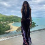 Isis Valverde Instagram – Vista deslumbrante nessa delícia de lugar! La Réserve, Club Med – Exclusive Colletion