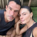 Isis Valverde Instagram - Amor, amor, amor 💕