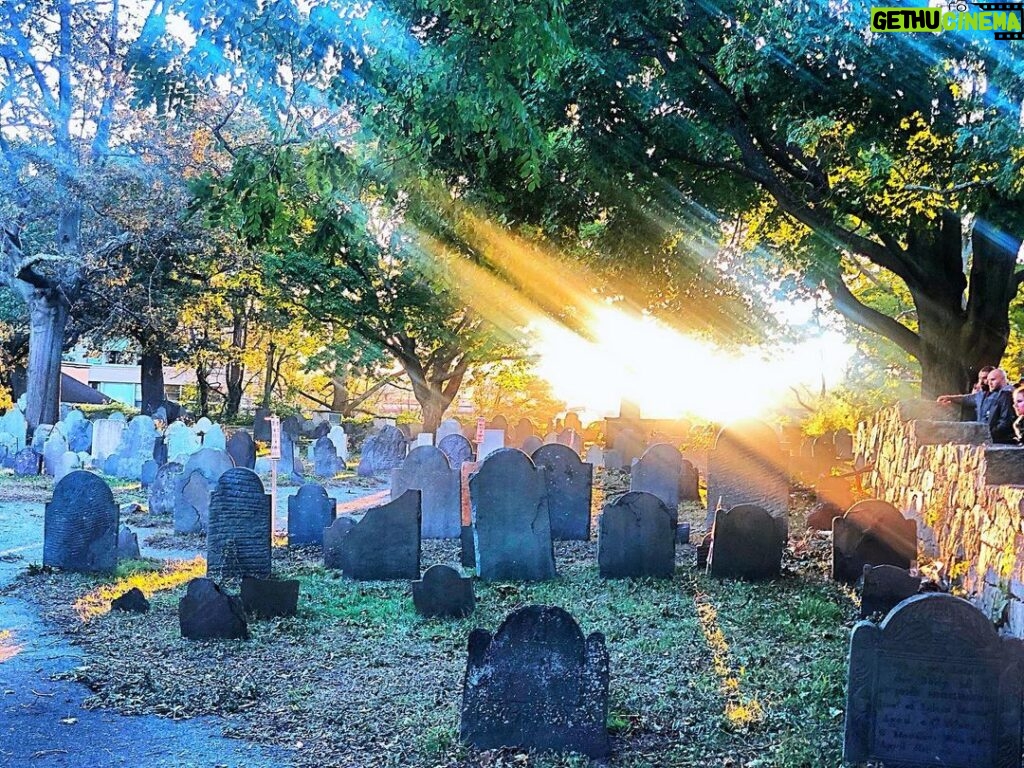 Israel Zamora Instagram - Salem Graveyard #salemmassachusetts #witch #beautiful #october