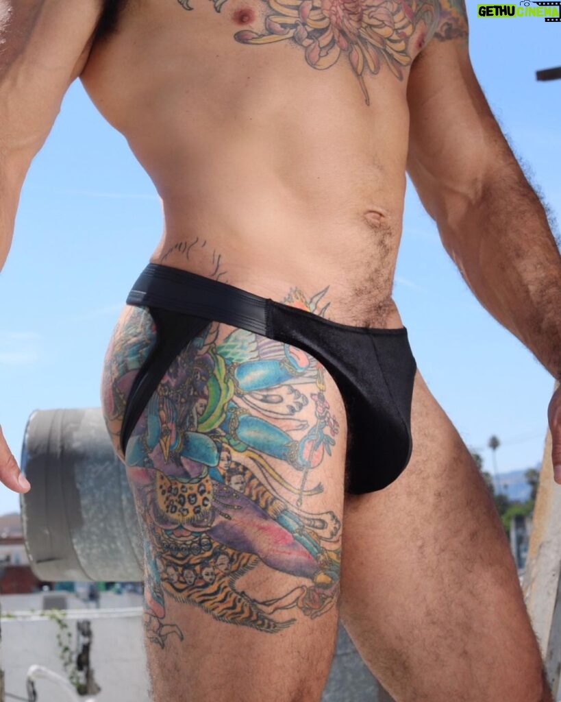 Israel Zamora Instagram - @recklessbyron I love this jock #tattoos #scruffygay #beautifulmen #mensfashion #cake
