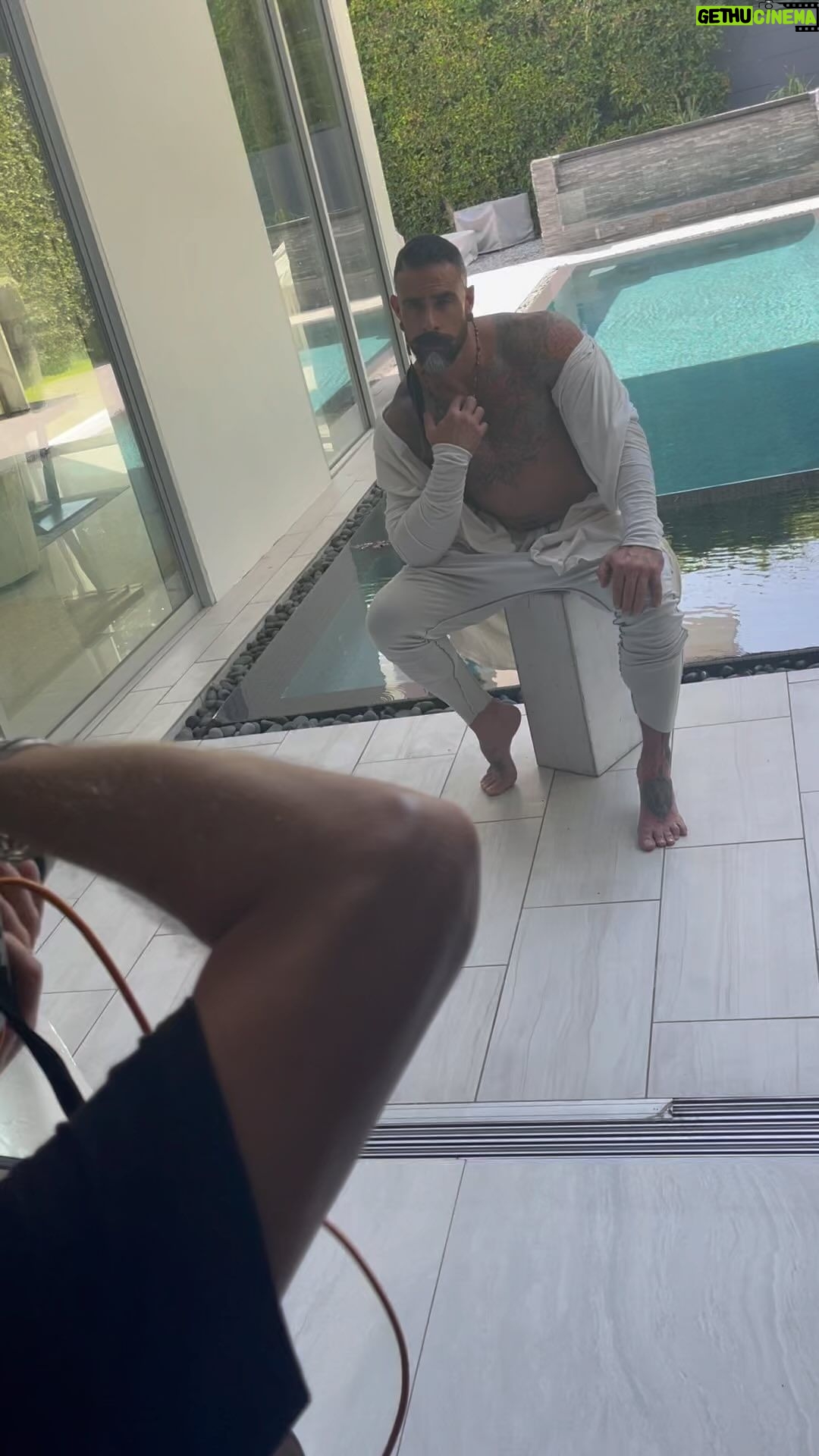 Israel Zamora Instagram - Behind the scenes, photoshoot with the very talented @darrenstone_photography video taken by @toju_alchemist