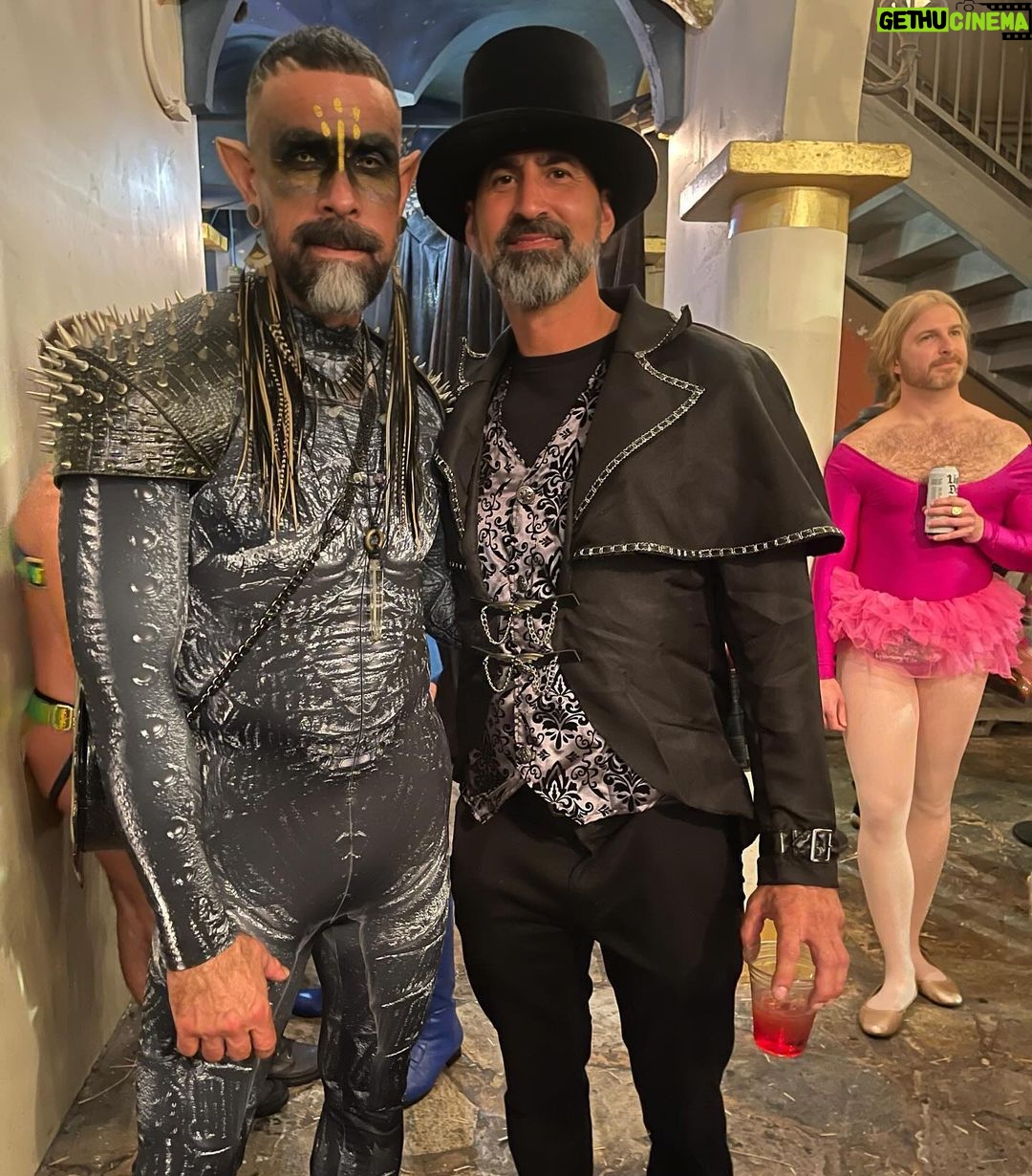 Israel Zamora Instagram - This weekend at the #bouletbrothers #halloween ball with my brother The Belasco