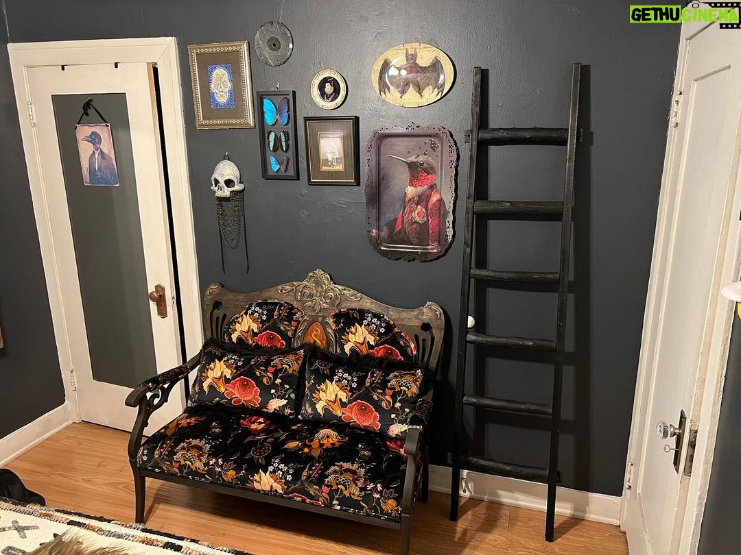 Israel Zamora Instagram - I don’t want people thinking I am only an externally driven person, I’m sharing some of my creative projects.. here I have completely reinvented my grandmother’s bench from the 1800’s and this is the completed project