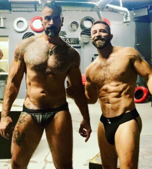 Israel Zamora Instagram - Just a casual  Monday @thebarracksbarps