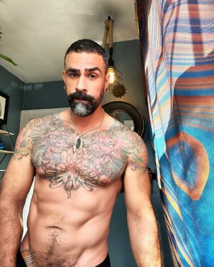 Israel Zamora Instagram - Good morning! Feeling a little rough today