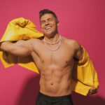 Ivo Arakov Instagram - Много съм активен в социалните мрежи! Ето ви една снимка от февруари! 😁