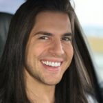 Ivo Arakov Instagram - Сменям стила! Коя визия ви допада най-много? Гласувайте от в коментар с 1 до 10 за да съм сигурен, че ще взема най-правилното решение! 😁 Снимка и обработка @georgevachev 🎉