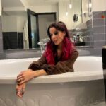 Izabella Alvarez Instagram - Pick one Montreal, Quebec