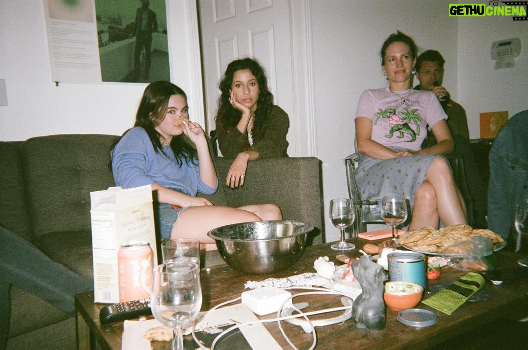 Izabella Alvarez Instagram - What are we watching