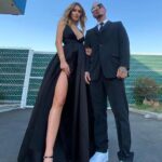 J Balvin Instagram - Feliz cumpleaños a uno de los pilares más importantes de mi vida, gracias por llenar cada lugar que visitas con tu luz y felicidad, por enseñarme de tu sabiduría, a disfrutar de los detalles más pequeños haciéndolos que los sienta de una manera gigantesca. Te amo ❤️