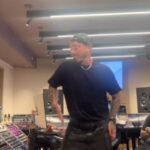 J Balvin Instagram - Los verdaderos pasos 🤣🤣🤣🤣🤣🤣🤣
