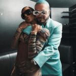 J Balvin Instagram - Mi herm- @anitta me hace sentir cerca de Brasil!! 🇧🇷💚 los extraño, pronto los veo ⚡️