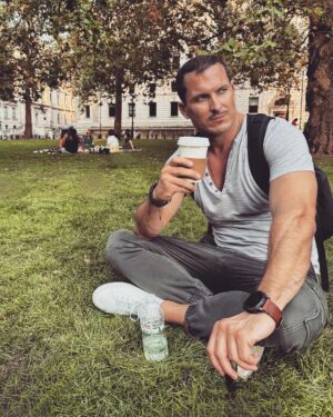 Ján Koleník Instagram - #nadhlad