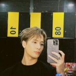 Jackson Wang Instagram - #MAGICMANWorldTour #Malaysia 2nd stop Had so much memories here Various concert experiences, night life experiences, walking around the city🌃 Beautiful people❤️ Now 20 mins before i leave this amazing place finally gettin Mamak …🥺 . i wanna say thank u for all the experience and i hope everyone who came to the show could feel the message. Find ur magic. Off to #Singapore now. . 3rd stop SINGAPORE ❤️🙏💋 . #MAGICMAN #jacksonwang @teamwang