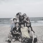 Jackson Wang Instagram - 29 now. last year of my 20s. Thank u for all the birthday blessings. To me honestly at this point, it’s just another day like everyday. Same routine, gettin closer to the dream. Thankful and proud to be the son of my lovely mom and dad, thankful and blessed to be the artist to all the people who support and believe in me. That’s what birthday means to me. The support for my music and performances is the biggest gift from u all already. #MAGICMAN2