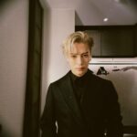 Jackson Wang Instagram - #MAGICMAN album in 7 days. . Are we ready💋? . Pre- order in bio . @teamwang @88rising #jacksonwang #잭슨 #王嘉爾