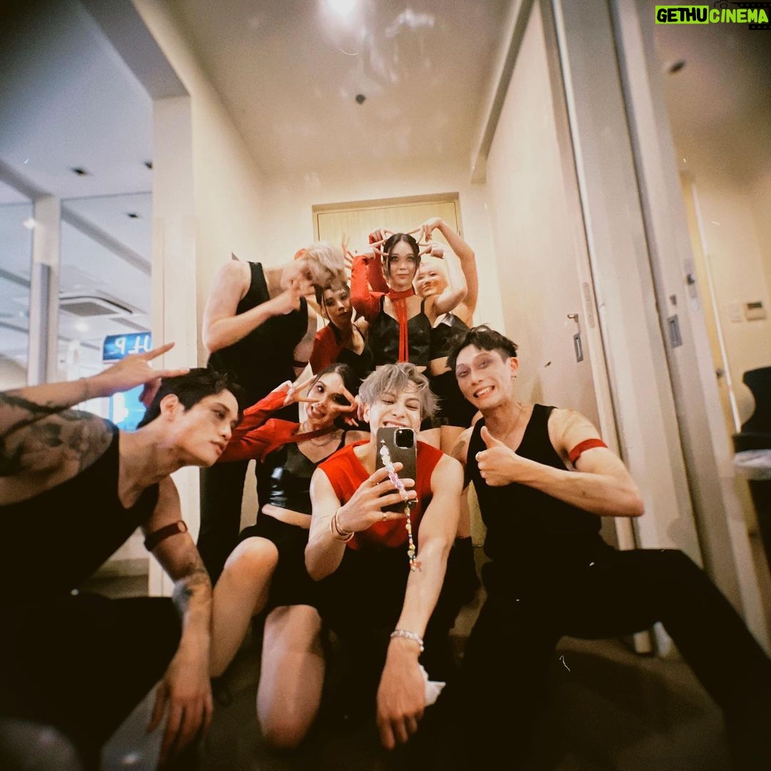 Jackson Wang Instagram - #MAGICMAN album in 7 days. . Are we ready๐? . Pre- order in bio . @teamwang @88rising #jacksonwang #์ญ์จ #็ๅ็พ