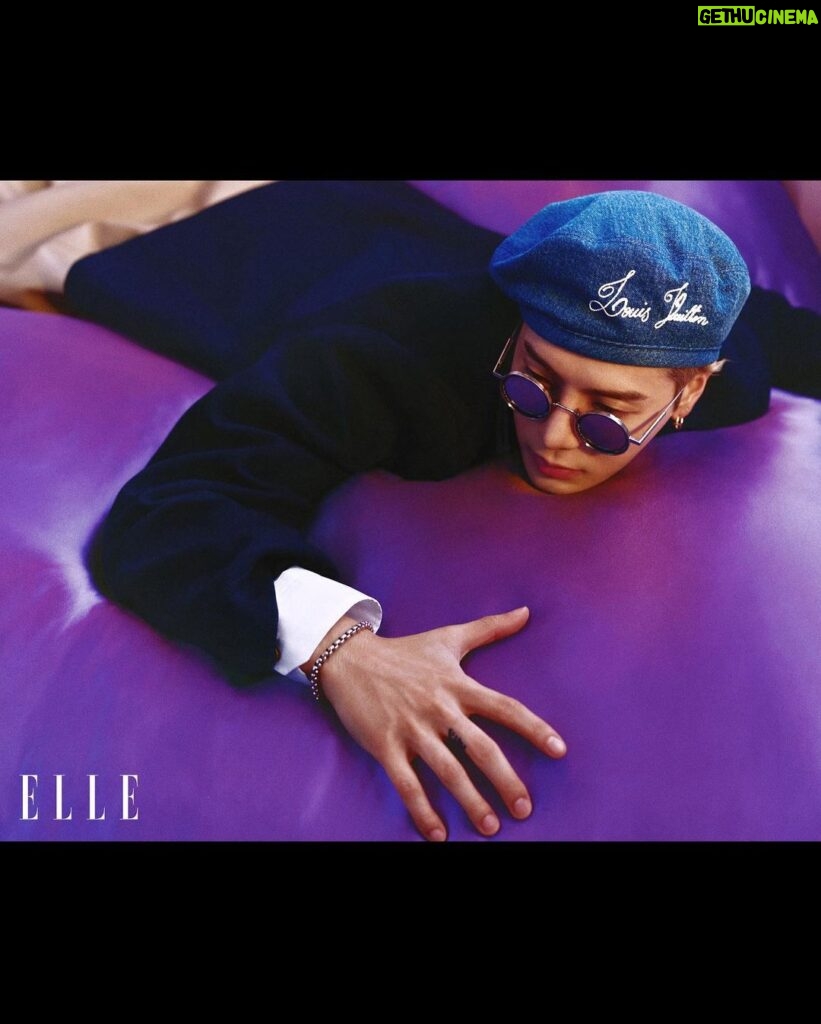 Jackson Wang Instagram - ELLE CN 2024 January Issue Cover . @ellechina . Which one? . #JacksonWangXELLE #MAGICMAN2 #TEAMWANGrecords @teamwang