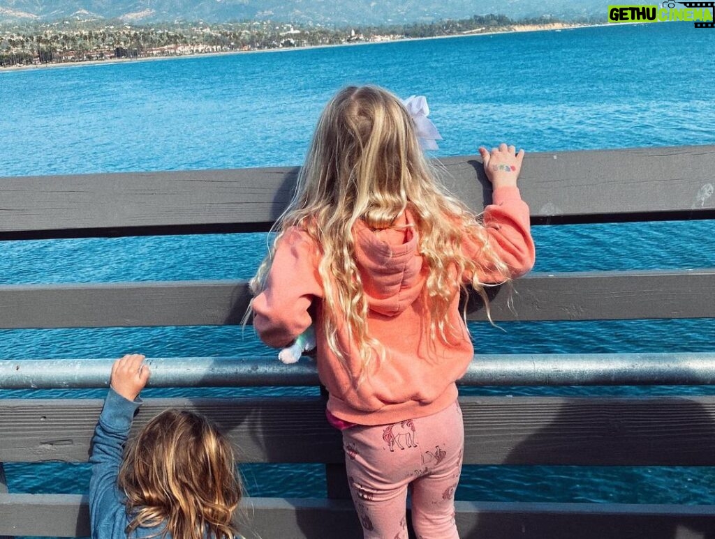 Jade Ramsey Instagram - some snaps from Santa Barbara 🚂🍷👒⛱ …scenic train ride, wine tasting and pretty beaches 🖤 Santa Barbara, California