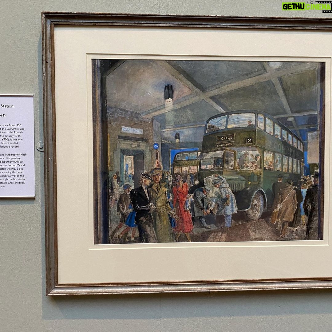 Jade Ramsey Instagram - arty things ππ€ππ―never been here before and it was so Christmasy and such a cool old house #MoreEnglandSpam π¬π§ Russell-Cotes Art Gallery & Museum
