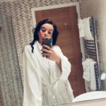 Jade Ramsey Instagram - Feel like I’m in home alone 2 eating room service in a hotel dressing gown. Been such a relaxing day and night having a massage and spa and epic food at @captainsclubhotel ⚓️🧳🐙 Captain's Club Hotel and Spa