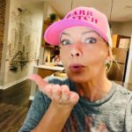 Jaime Pressly Instagram - Welcome To Flatch will be back with all new episodes January 5th! Till then catch up on the 1st and 2nd season on @hulu Happy Holidays everybody!! #snatchtheflatch #thursday #night #lol #comedy #comedyclub #happyholidays