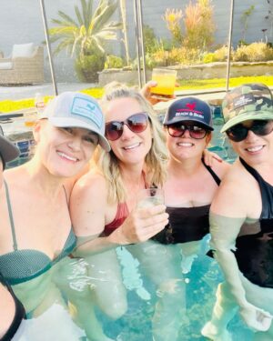 Jaime Pressly Instagram - Everything is better when your BF’s come over. Sometimes you just have to embrace the moment and let it all go. I am so fortunate to have the same friends I grew up with. I love you ladies like the day is long. Best weekend ever! #bff #phenomenalwoman #highschool #besties #goodforthesoul