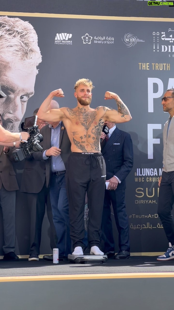 Jake Paul Instagram - Make weight. Drink Celsius. @celsiusofficial #CELSIUSBrandPartner #CELSIUSLiveFit Saudi Arabia