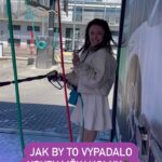 Jakub Kotek Instagram - Pletu se? @luciduskova