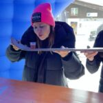 Jakub Kotek Instagram - Na skok do Pece 🏂 Na chuť Birrela 🍺 @birellcz #birelltepodrzi Byl jsem „koťákován“ (moje alternativa slova šokován) kolik nealkoholických Birell drinků si můžeš dát když seš trochu kreativní. PS: Ano umím žonglovat 🤹‍♀️ a pokud mě někdo osočí z toho, že se jedná photoshop dostane BAN a vypiju mu Birella 🥲 #buďkreativní #buďboží #spoluprace Pec Pod Snežkou