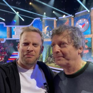Jakub Prachař Instagram - Takovej ten pocit, že jsem toho člověka vedle mě už někde viděl. Máme Rádi Všecko již brzy ve vašem televizoru.