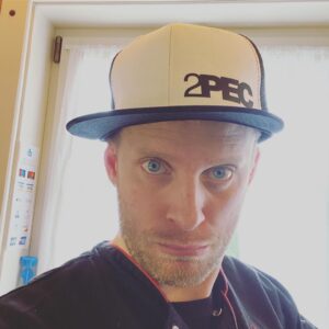 Jakub Prachař Instagram - Mrzi me, ze jsem na to neprisel, jsem 2PEC.
